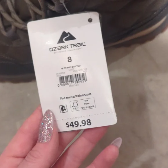 Womens Snow/ Hiking Boots - Picture 6 of 9